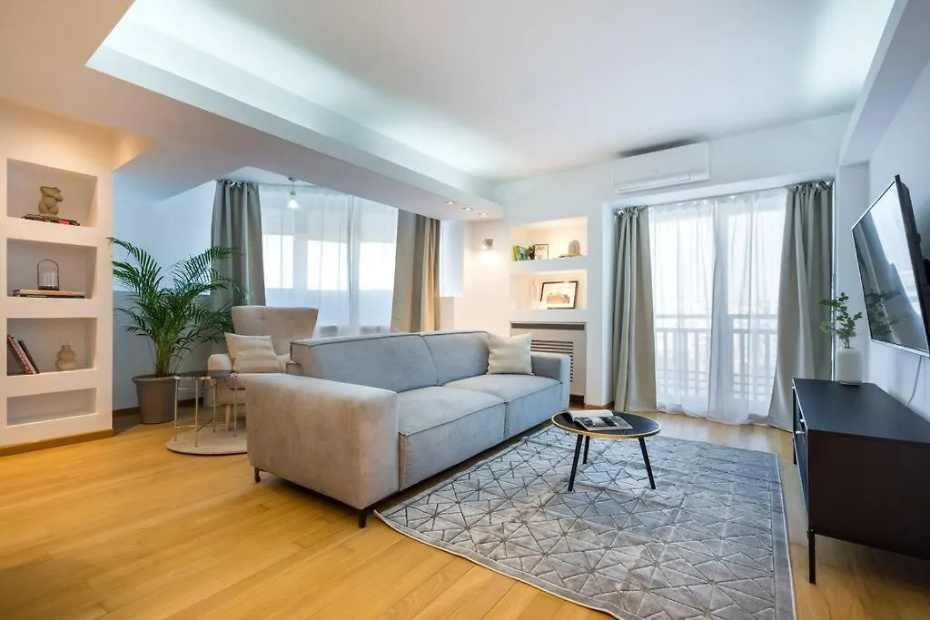 Superb River Views 1Br + Parking Bucharest 0*,  Romania