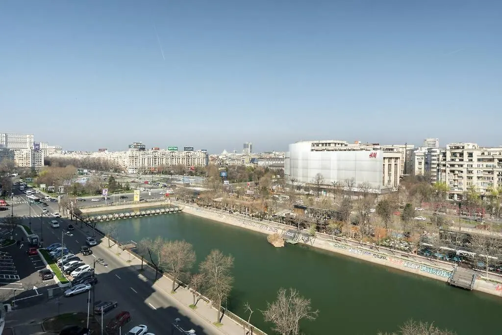 Apartment Superb River Views 1Br + Parking Bucharest Romania