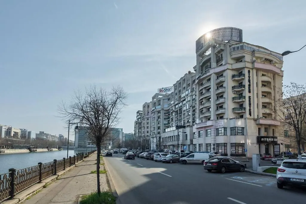Apartment Superb River Views 1Br + Parking Bucharest Romania